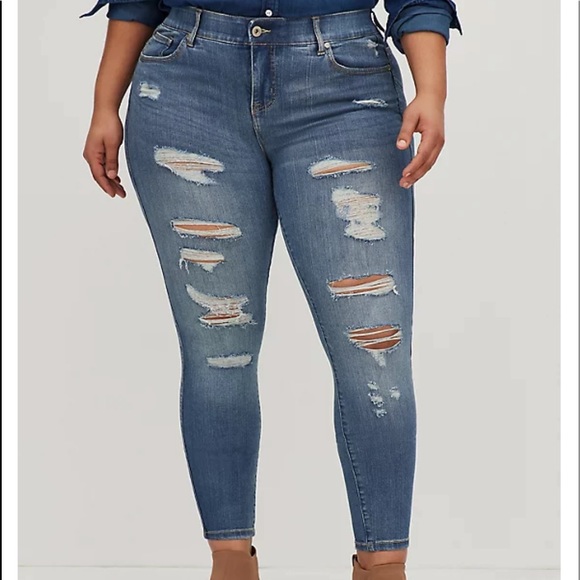 torrid Denim - TORRID Bombshell Skinny Premium Stretch High-Rise Destructed Jean